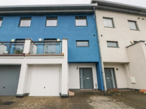 4 St Stephens Court